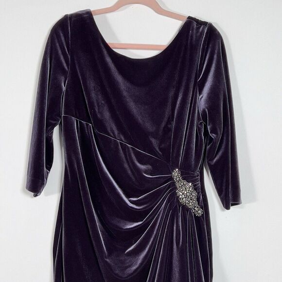 Alex Evenings Velvet Cocktail Dress Sz 14 Purple Side Draped 3/4 Sleeve - Picture 4 of 14